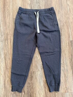 Classic Men's Gray Drawstring Joggers